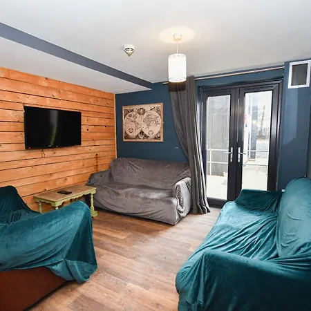 Spacious 7 Bedroom Budget In Headingley Апартаменты Лидс